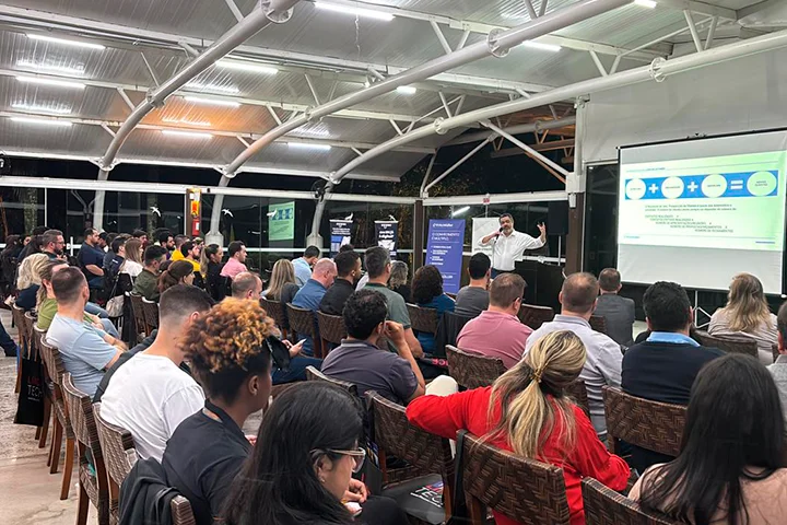 Estratégias que Conquistam: Wolney Pereira inspira empresários em Gaspar