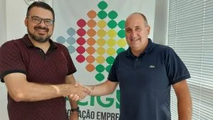 Nelson Bornhausen deixa presidência